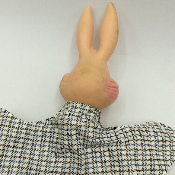 Vintage 60s Warner Bros Rubber Bugs Bunny Puppets Plastic Seven Arts Lot 2 - Picture 10 of 10